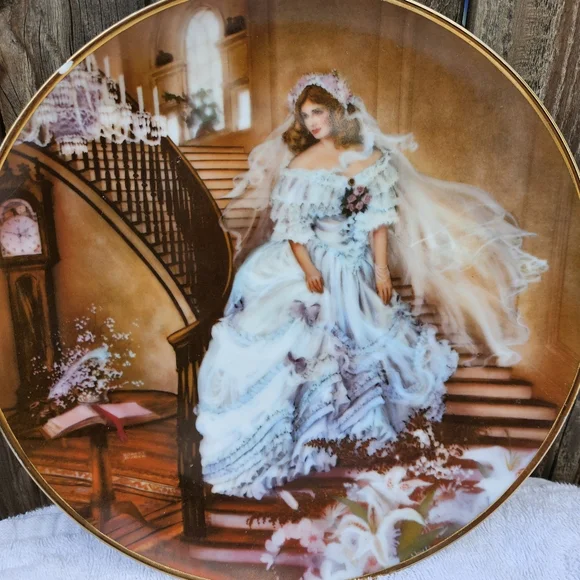 Vintage Decorative Plate with Bride Design - Picture 4 of 16